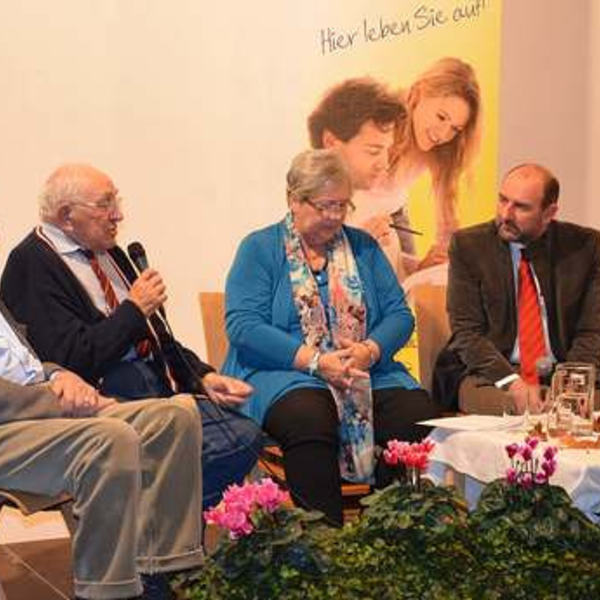 Podiumsdiskussion 'Die 68er Bewegung in der Kirche'