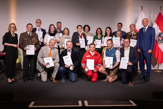 Ehrenzeichen des Landes für ehrenamtliche Jugendarbeit