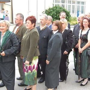 Trachtensonntag mit Ehejubilaren