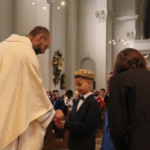 St. Quirinus feiert mit 10 Erstkommunionkindern 2026
