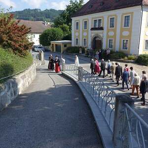 Prozession zur Kirche