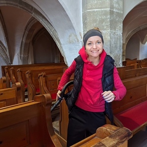 Fleißige „Bienen“ beim Kirchenputz