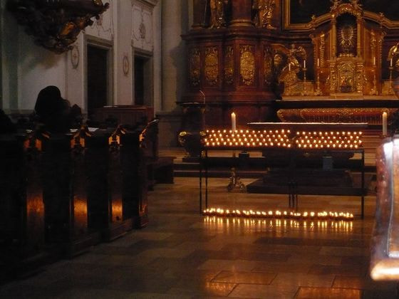 Kerzen in der Ursulinenkirche