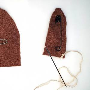 06 Knoten am Ende des Fadens