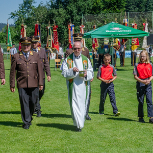 Segnung Fahrzeug LFA-B mit Frühschoppen - FF Kopfing