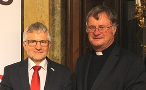 Caritasdirektor Franz Kehrer, MAS und Bischof Dr. Manfred Scheuer