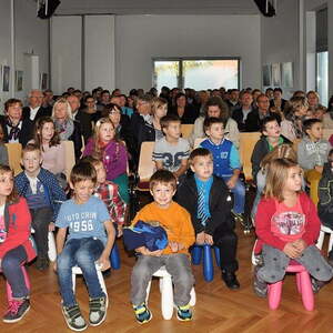 Eröffnung der Bibliothek