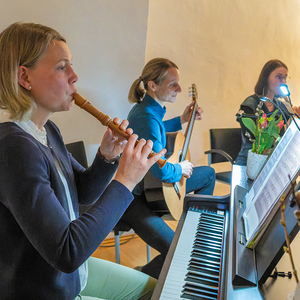 Musik mit Maria Gräf, Eva Pimminger, Andrea Winter im Rahmen der Heilsame Woche in der Pfarre Kirchdorf an der Krems