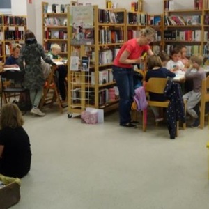 In der Bibliothek Lenzing stimmt die Chemie!