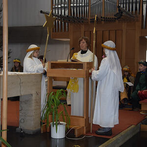 Famiiengottesdienst mit den Sternsingern, 6. Jänner 2017