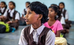 Jugend Eine Welt: Menschenhandel als Milliardengeschäft