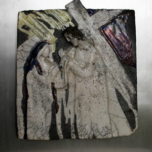 VI. STATION  Veronika reicht Jesus das Schweißtuch