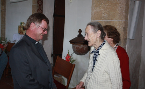 Bischof Scheuer und Franziska Jägerstätter