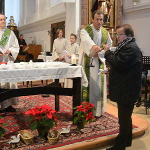 Kindersegnung 2015 in der Stadtpfarrkirche Urfahr mit dem Kindergarten Schwalbennest.