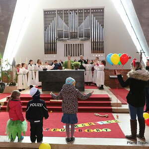 Kunterbunter Faschingssonntag