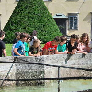 Die Lackener Firmlinge besuchen das Stift St. Florian