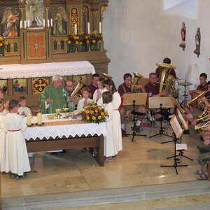 Hardbradler gestalten Hl. Messe musikalisch