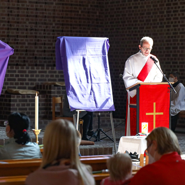 Kinderkreuzweg am Karfreitag