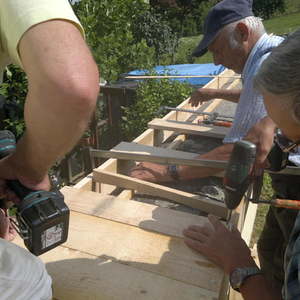 Foto: © Pfarre Oberkappel; Sanierung der Friedhofsmauer 2015
