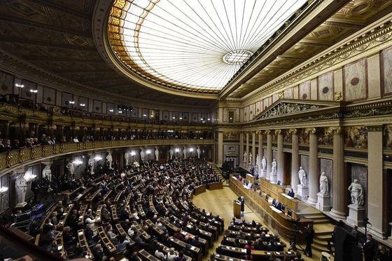 Staatsakt 'Geste der Verantwortung', 17.11.2016, Parlament, Nationalratspräsidentin Doris Bures am Wort