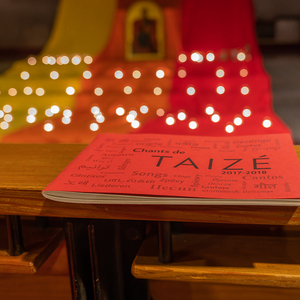 Heilsames Taizé-Gebet von der Katholischen Jugend