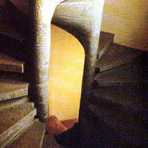 Zwillingswendeltreppe zum Chor