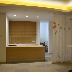 Sie betreten den Martinshof durch unser geräumiges Foyer