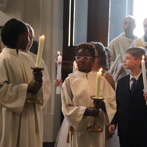 St. Quirinus feiert mit 10 Erstkommunionkindern 2026