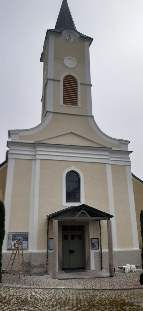 DFK/Robert Wöss Neuer Glockenstuhl für Nussdorf am Attersee