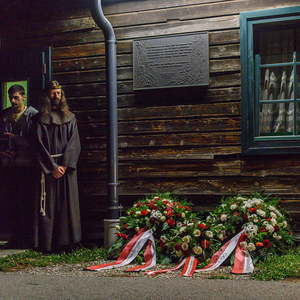 Gedenkfeier  in die Pfarrbaracke Ternberg.Foto: Haijes