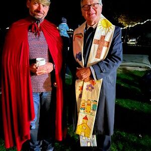 Mit Kindern ihren Martin feiern, war Pfarrer Engelbert Leitner immer ein Anliegen.