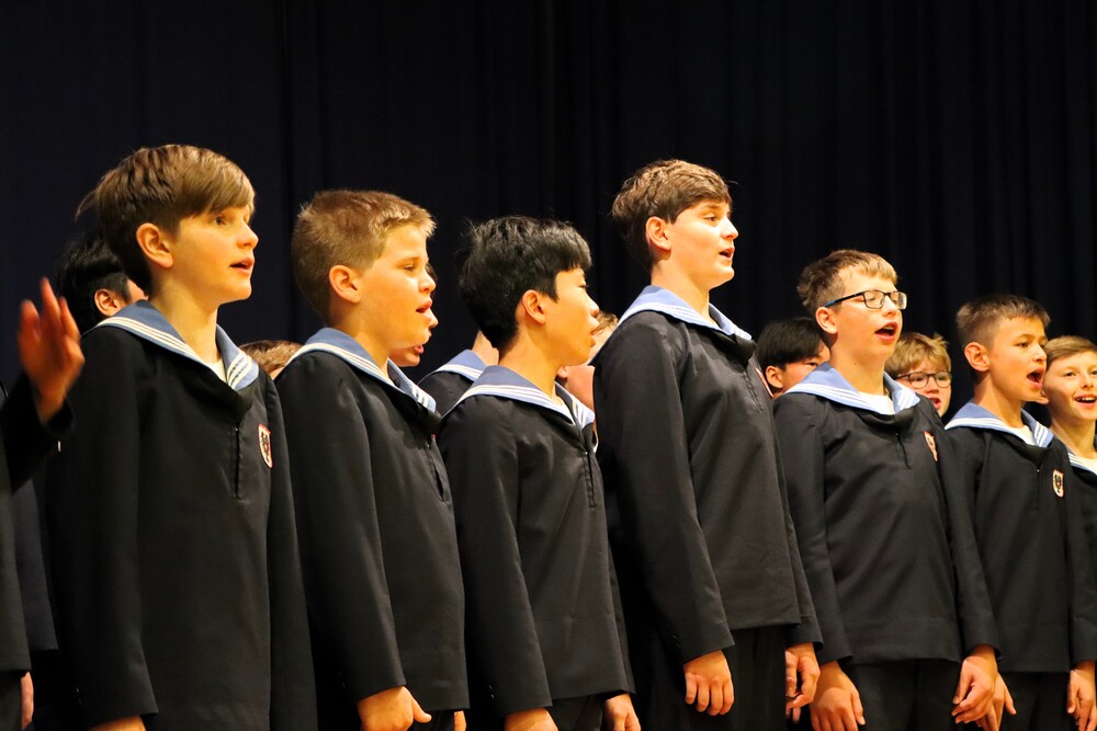 Chor der Wiener Sängerknaben in Steyr Münichholz