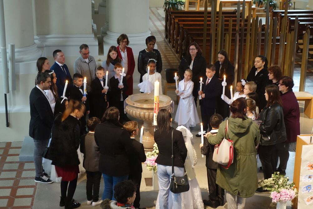 Pfarrkirche Linz-Hl. Familie    