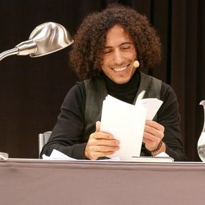 Autor Omar Khir Alanam