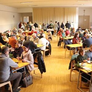 Palmsonntag mit Kaffee und Kuchen