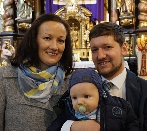 Eltern: Anita u. Günther Hofer, Wimbergstraße 19                               