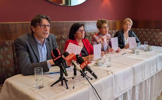 Pressekonferenz in Wien zum Thema Suizidprävention im Alter