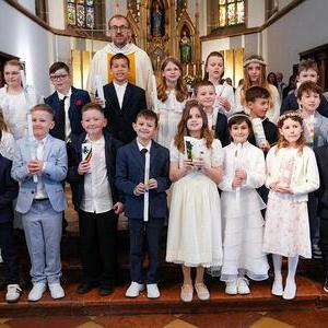 Gottes Familie – kunterbunt