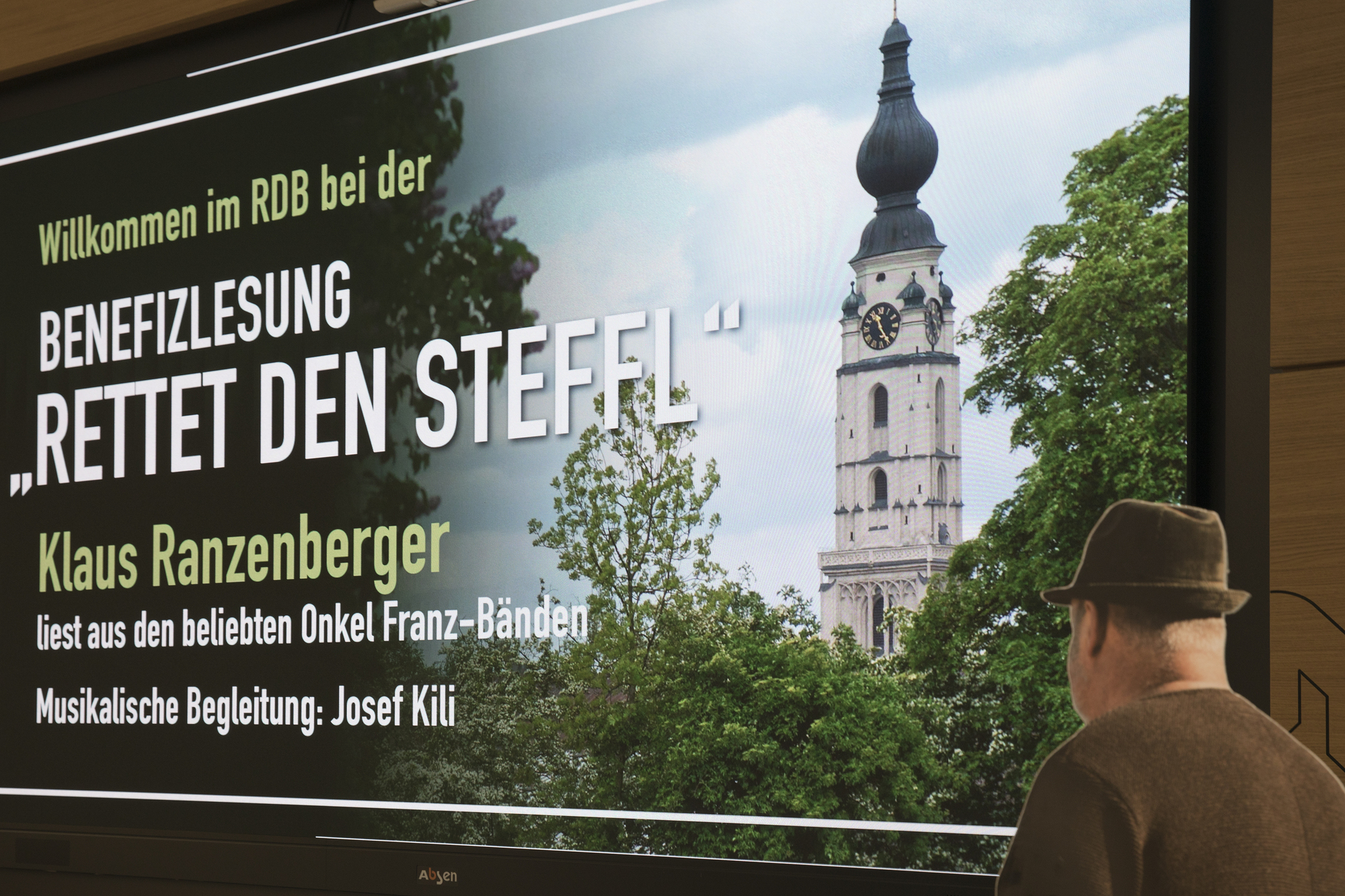 Benefizlesung 'Rettet den Braunauer Steffl'