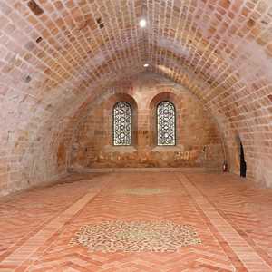 Abtei Fontfroide, Schlafraum der 250 Laienbrüder