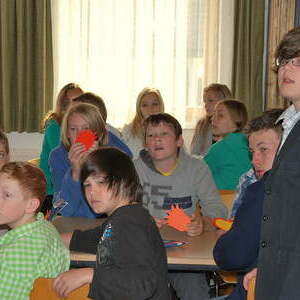 Vorstellgottesdienst und Schuhputzaktion der Firmlinge