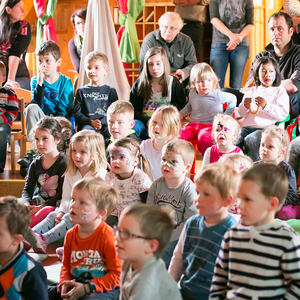 Spielgruppenfest Spiegel Sarleinsbach