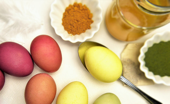 Ostereier färben