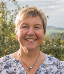  Veronika Hintermaier