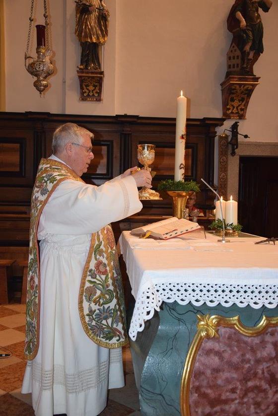 Osternachtfeier in der Pfarrkirche Putzleinsdorf