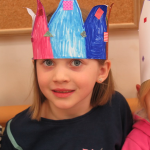 Viele Dinge aus Papier