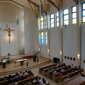 Ein Blick in den Kirchenraum...