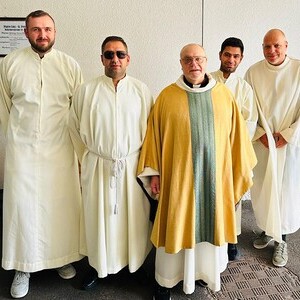 Pfarrer Zeiger und die Himmelsträger