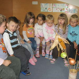 Gemüsetheater im Kindergarten
