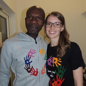 Hand in Hand mit Haiti